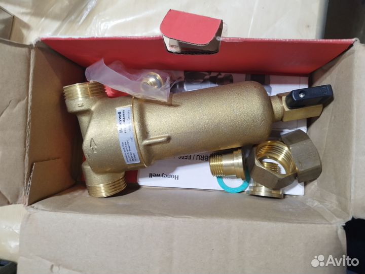 Фильтр на гвс Honeywell 100 мкм, FF06-3/4