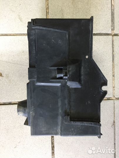 Корпус воздушного фильтра Ford Focus 2 1.6