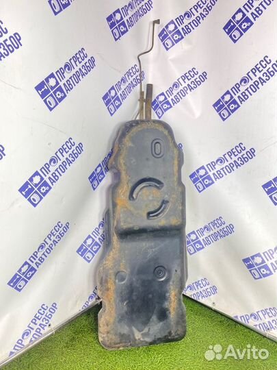 Бензобак Great Wall Hover H2 внедорожник 2.4