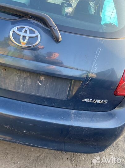 Тойота Аурис 1,4 МКПП по запчастям