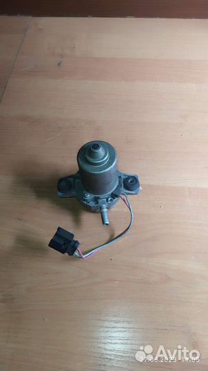 Насос вакуумный Bmw E87 6769029-01 676902901