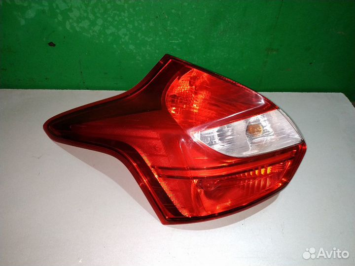 Фонарь левый диодный Форд Фокус 3 дорест