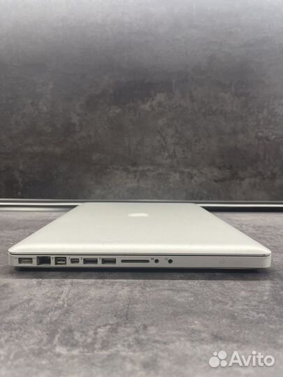 Apple MacBook Pro 15 Late i7/8Gb/SSD 256Gb