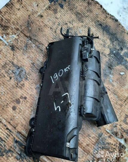 Корпус воздушногo фильтра Peugeot 307 рест. 2006