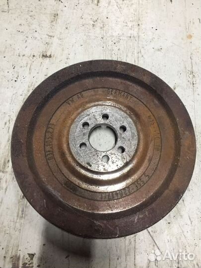 03F105273 Skoda Octavia A7 2013 Маховик