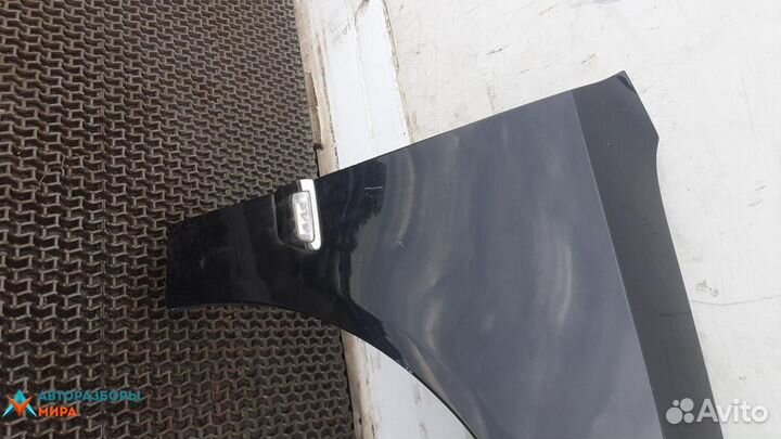Крыло переднее правое Audi A8 D3/4E 2005