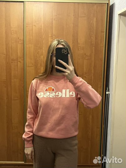 Свитшот ellesse женский