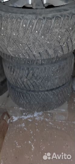 Goodyear UltraGrip 205/55 R16