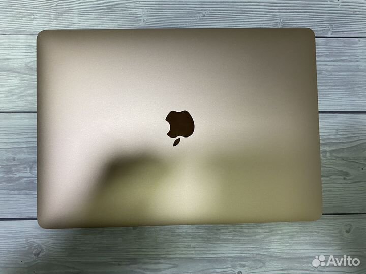 Macbook air m1 13