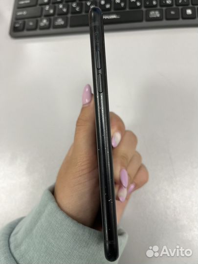 iPhone Xr, 128 ГБ