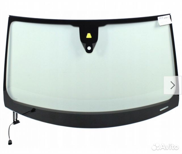 Лобовое стекло Audi Q7 2015