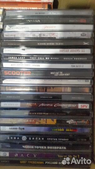 Cd компакт диски музыка 200 шт