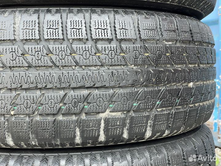 Toyo Observe GSi-5 255/60 R18 112Q