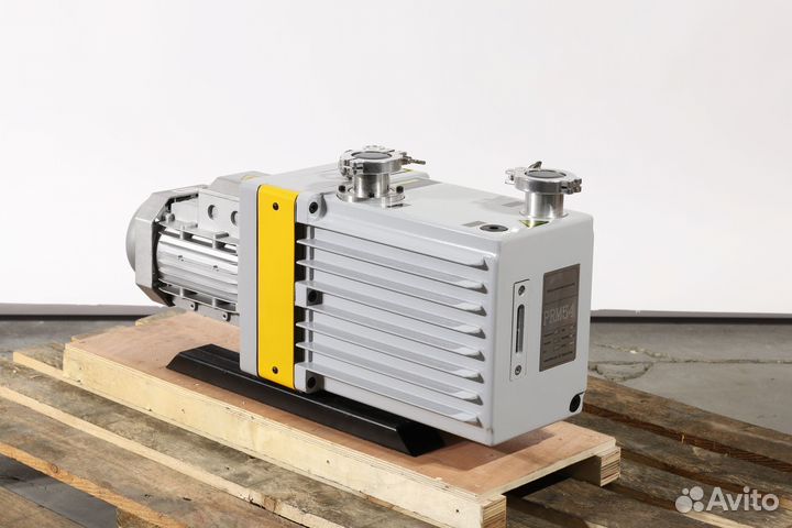 Пластинчато-роторный насос Pfeiffer Pascal SD