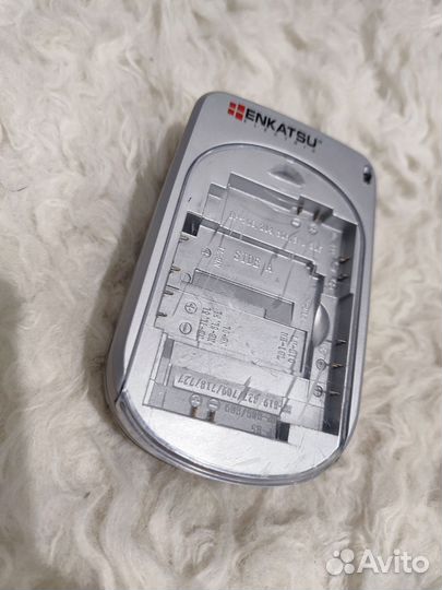 Универсальное зарядное для аккумуляторов