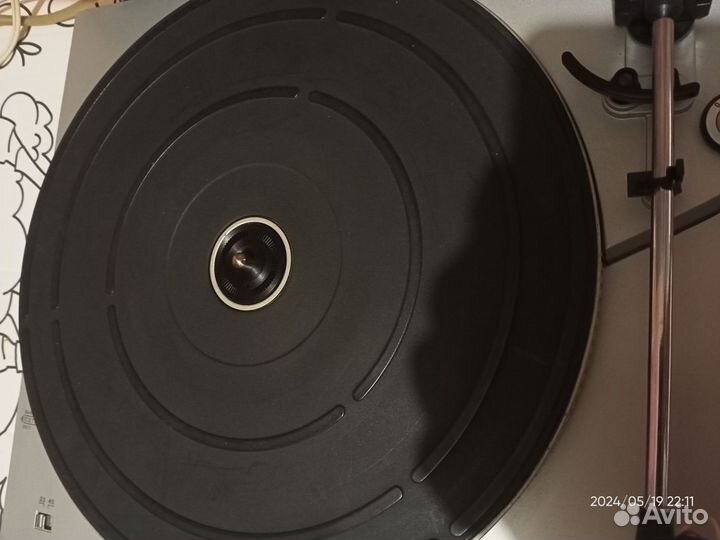 Проигрыватель винила