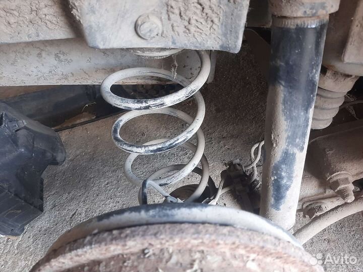 Пружины задние Citroen C3 первое поколение