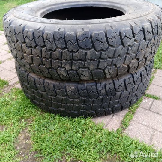 Armstrong ATH11 10.00/10.5 R12C 26L