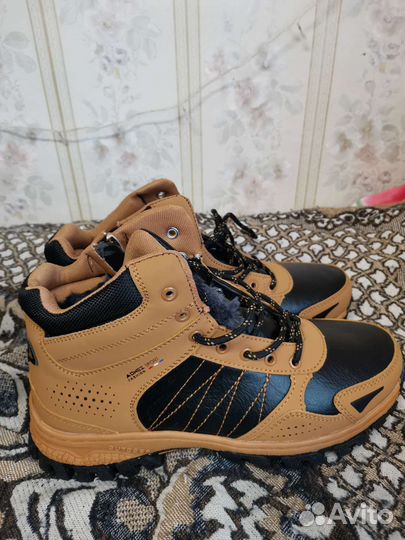 Ботинки зимнии 41 размер