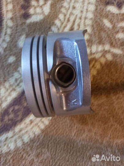 Поршня на Daewoo, новые, комплект 4шт