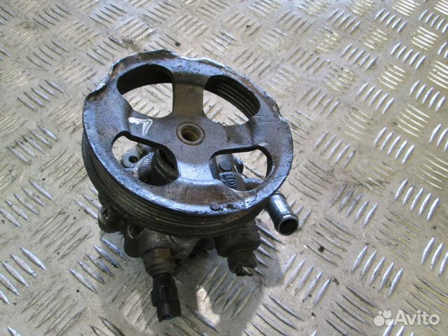 Насос гур для Тойота Авенсис 1.8 1ZZ Дефект шкива