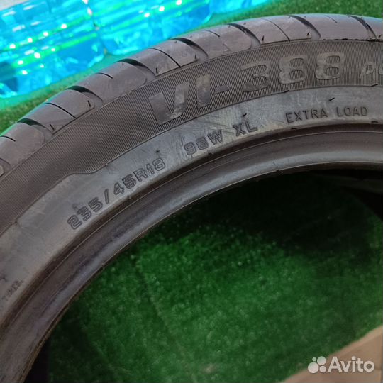 Ovation VI-388 235/45 R18