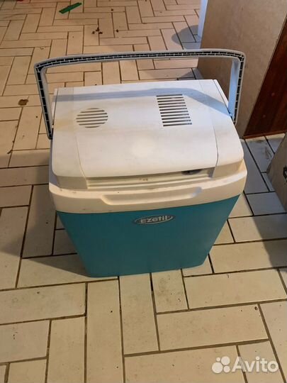 Холодильник в автомашину