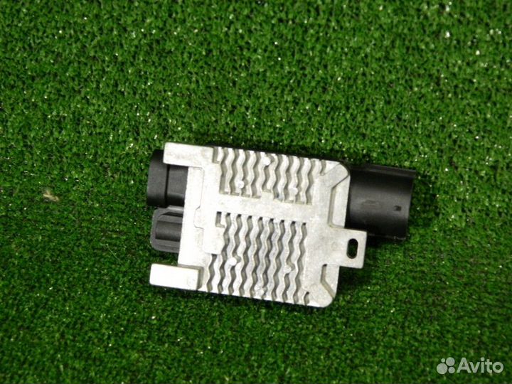 Блок управления вентилятором Ford Focus 2 новый