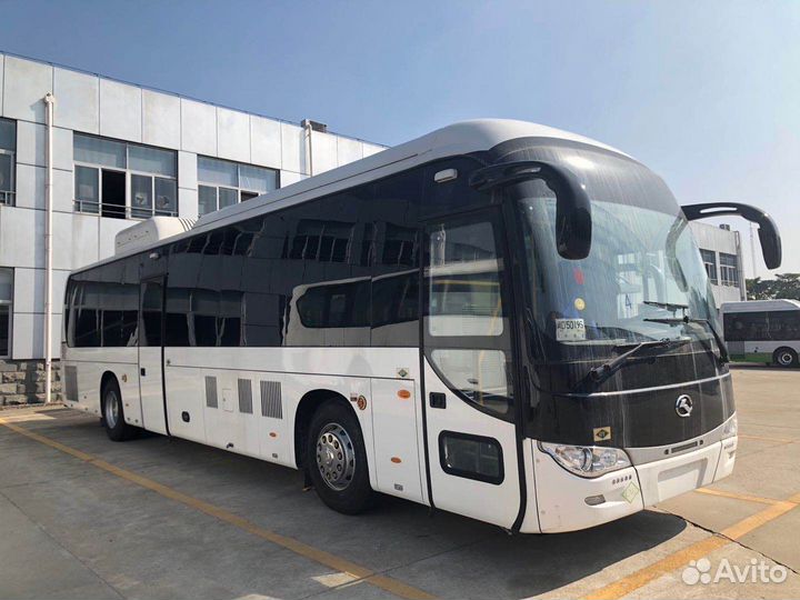 Междугородний / Пригородный автобус King Long XMQ6120C CNG, 2024