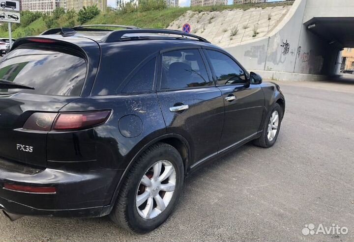 Infiniti fx35