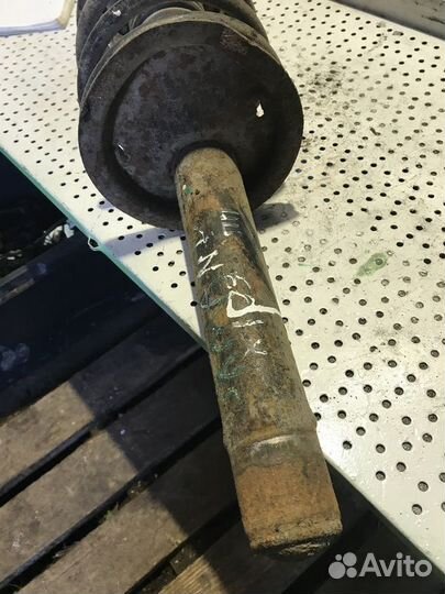 Стойка амортизатора переднего правого Iran Khodro