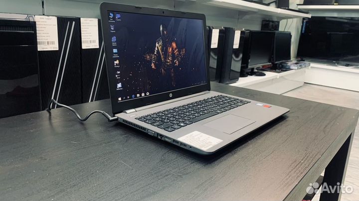 HP I3 6006 R5 M330 - 2GB 15.6 500GB