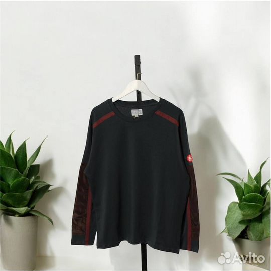 Лонгслив CAV empt