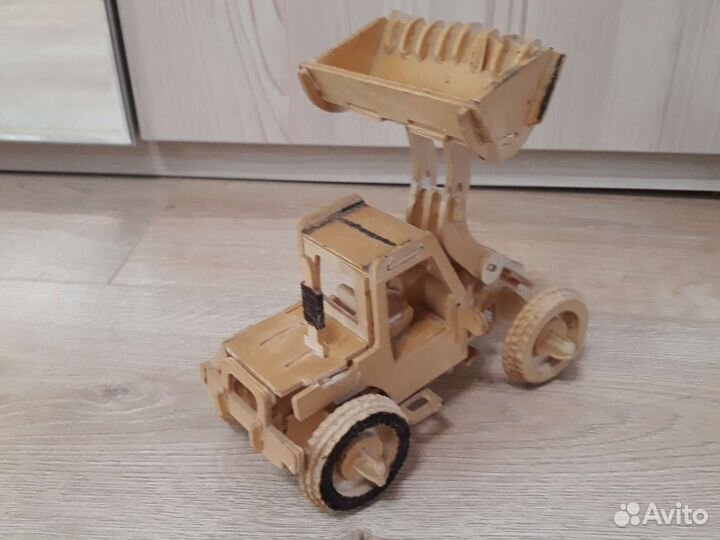 Детский трактор