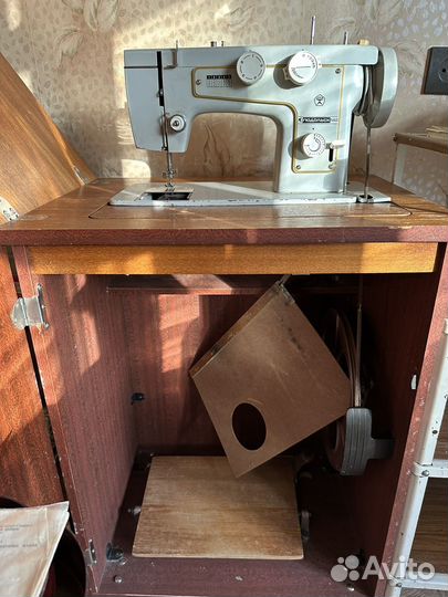 Швейная машина подольск с тумбой