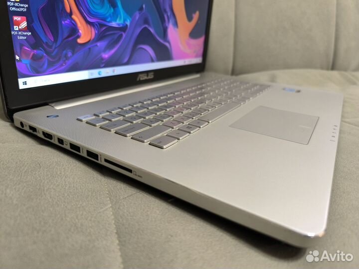 Игровой Asus i7/GTX/12GB/SSD/FullHD 17.3