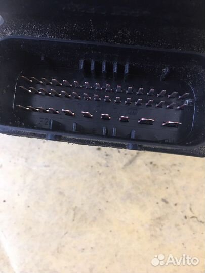 Блок ABS Volkswagen Phaeton (2110)