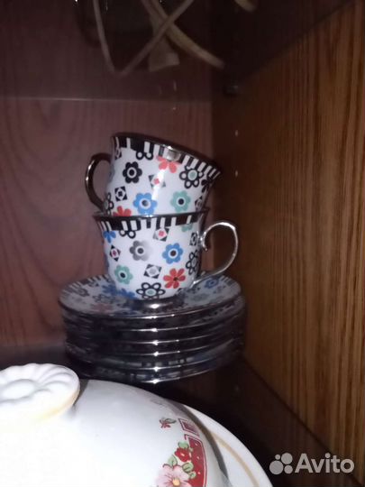 Остатки чайного сервиза