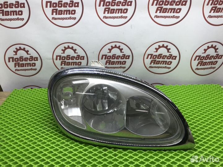 Фары волга 31105