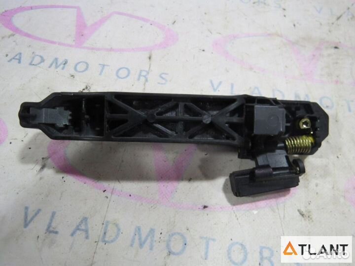 Ручка двери задний левый toyota ipsum