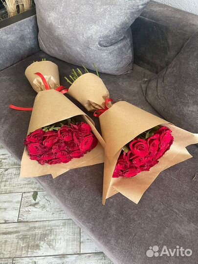Нальчик Розы букеты,игрушки Доставка