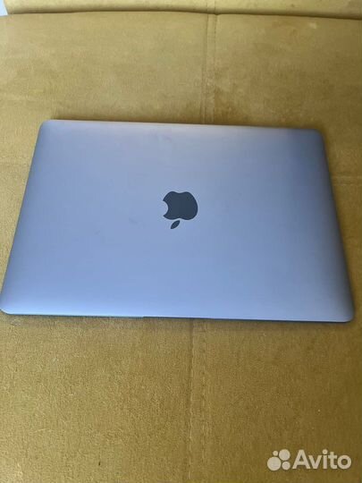 Apple MacBook Pro