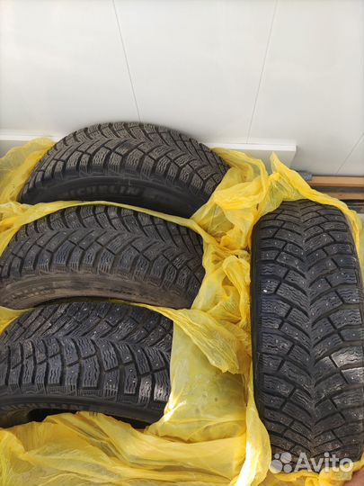 Michelin X-Ice North 4 185/65 R15