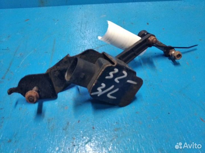 Датчик положения кузова задний левый Nissan Teana