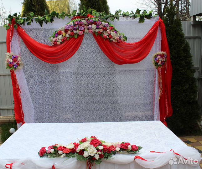 Оформление свадебного стола