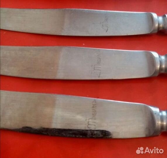 Наборы ножей, ложек, вилок