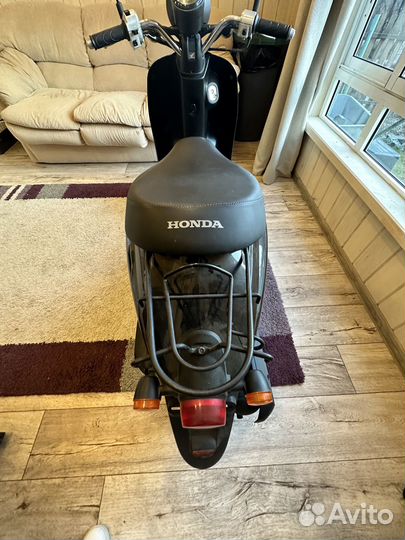 Скутер Honda
