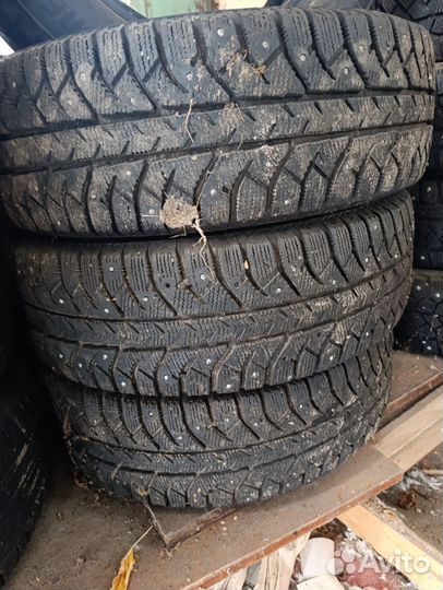 Bridgestone B249 185/65 R15 88T