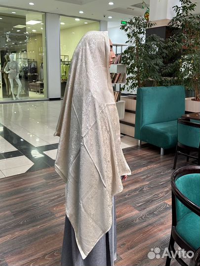 Шарфы платки палантины новые