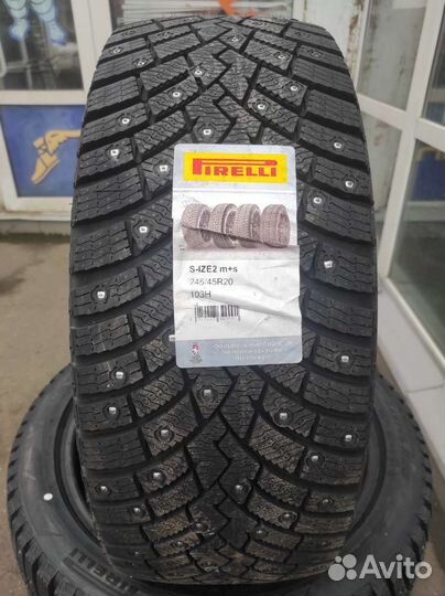 Pirelli Ice Zero 2 245/45 R20 103H